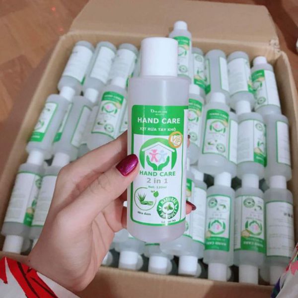 Gel xịt rửa tay khô ONE BY ONE 125ml chiết xuất bạc hà lô hội dưỡng da tay