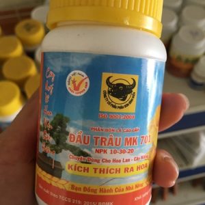 Phân bón đầu trâu 701 - cho hoa đậu trái
