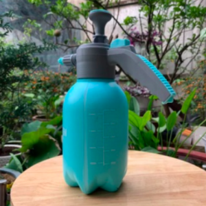 Bình xịt 2L màu xanh ngọc - dùng xịt nước tưới cây tiện dụng