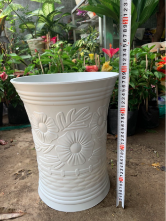 Chậu trồng cây nhựa PP vân hoa mai màu trắng bền đẹp - Số 1