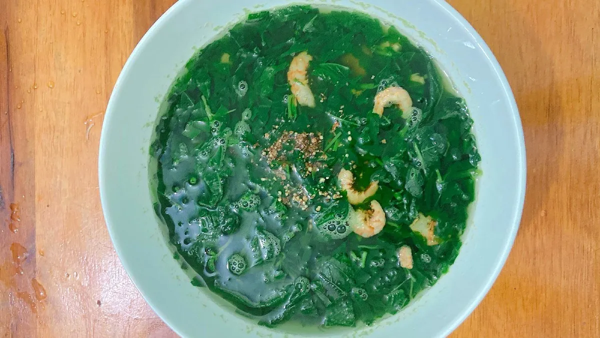 Món canh chua rau đay thơm ngon thanh nhiệt cho ngày hè